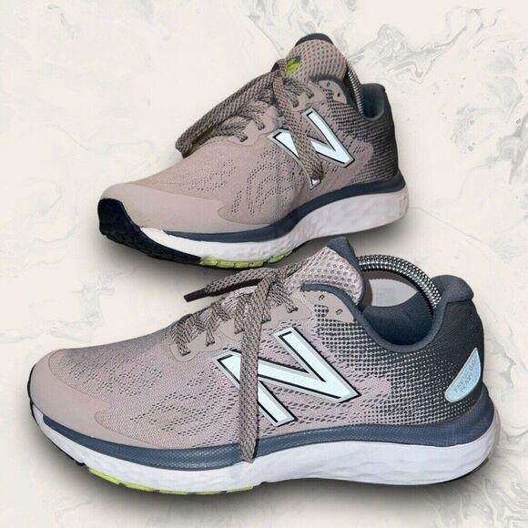 New Balance Shoes - New Balance Fresh Foam 680v7 Logwood Athletic Running Shoe Women’s Size 9.5